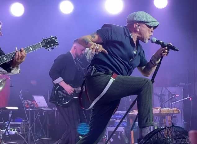 В Пензе состоялся долгожданный концерт Гарика Сукачева