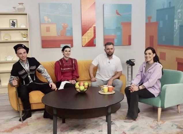 Артисты ансамбля «Казачья застава» стали гостями утренней программы на Телеканале «Экспресс»