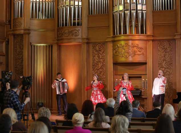 В «Пензаконцерте» состоялось торжественное мероприятие ко Дню российской печати