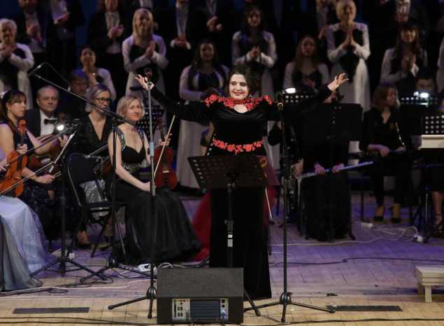 Губернаторская симфоническая капелла выступила с программой «Старый Новый год с Гульсиной Рафековой»