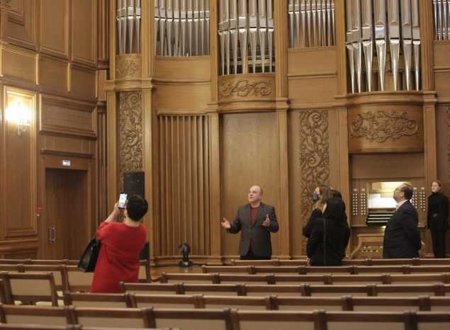 «Пензаконцерт» посетила делегация во главе с руководителем Департамента Министерства строительства и ЖКХ России Марией Синичич