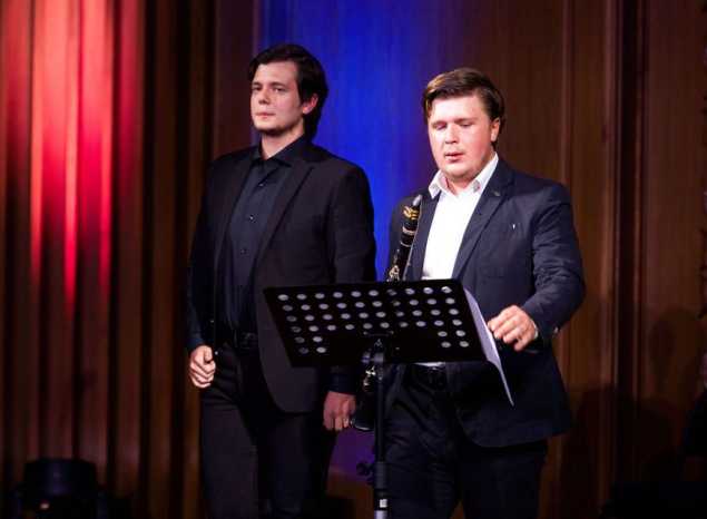 Музыканты из Москвы выступили в Органном зале филармонии.