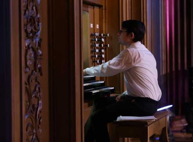 В «Пензаконцерте» выступил органист из Калининграда Мансур Юсупов