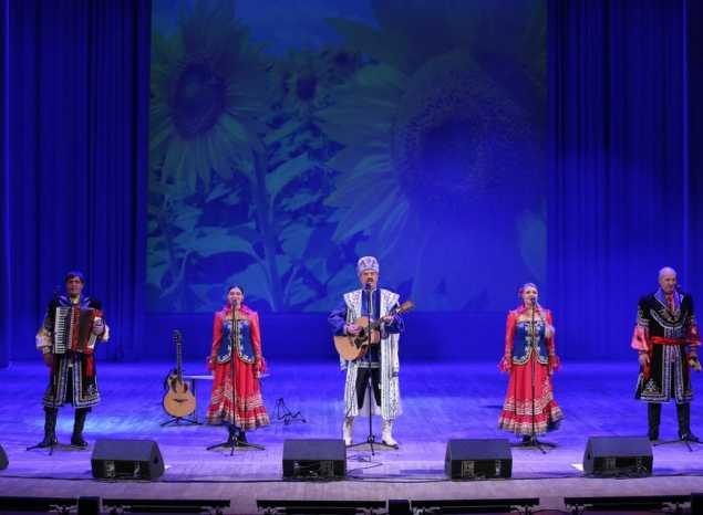 Вячеслав Гуляевский и ансамбль «Вольница» выступили с программой «Неповторимый край мой Пензенский!»