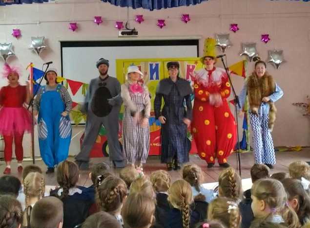 Группа «Калейдоскоп» выступила в школе № 61 г. Пензы
