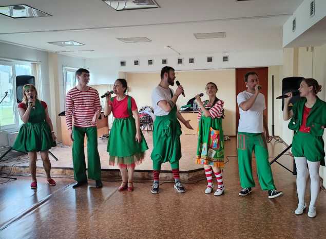 Группа «Калейдоскоп» выступила для жителей ЛНР и ДНР