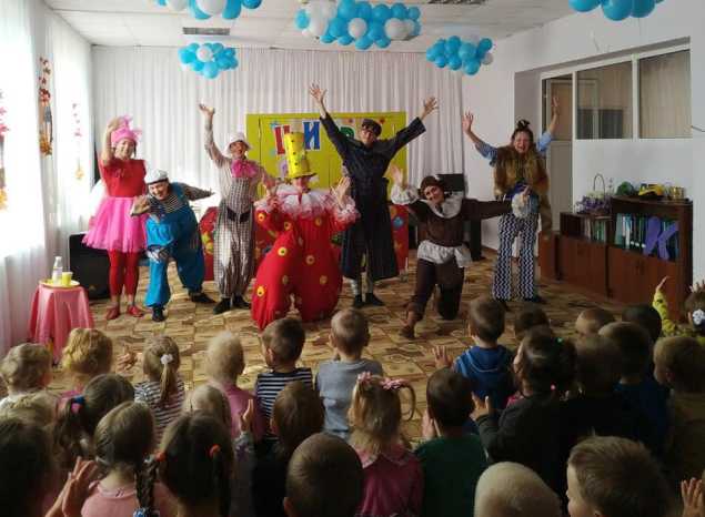 Группа «Калейдоскоп» выступила для ребят из детского сада села Грабово