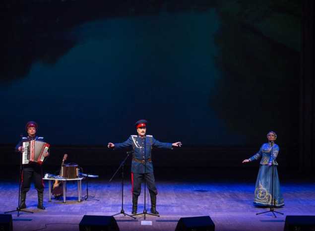 Предлагаем посмотреть фрагмент сольного концерта «Вольница» от 2017 года!