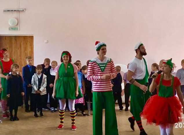 Группа «Калейдоскоп» выступила для учащихся средней школы № 32 города Пензы