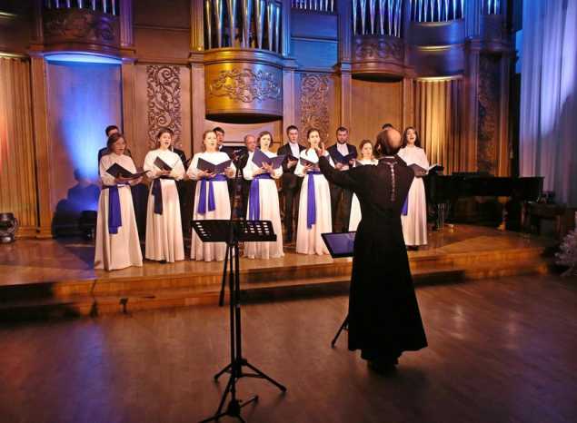 В Органном зале филармонии выступил Пензенский епархиальный камерный хор «Спас»