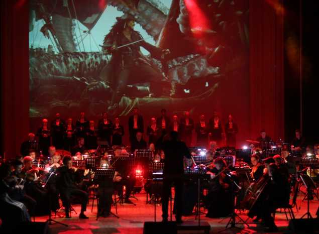 Состоялась премьера новой программы симфонического оркестра «Симфонические кинохиты»