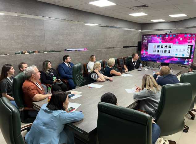 Начальник отдела рекламы и маркетинга Вячеслав Садовников принял участие во Всероссийском форуме «Многонациональная Россия» в Грозном