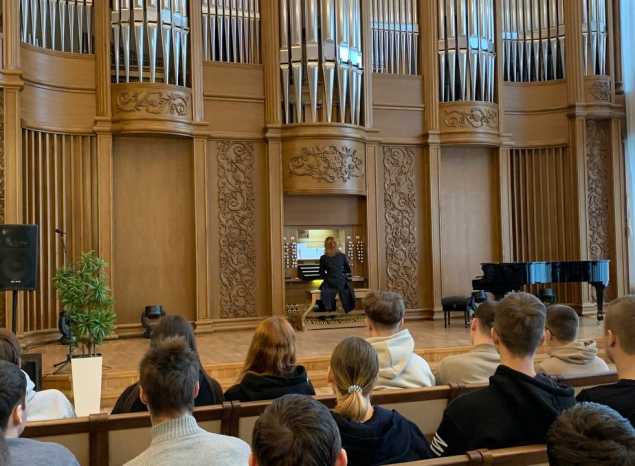 Юные пензенцы продолжают знакомиться с филармонией