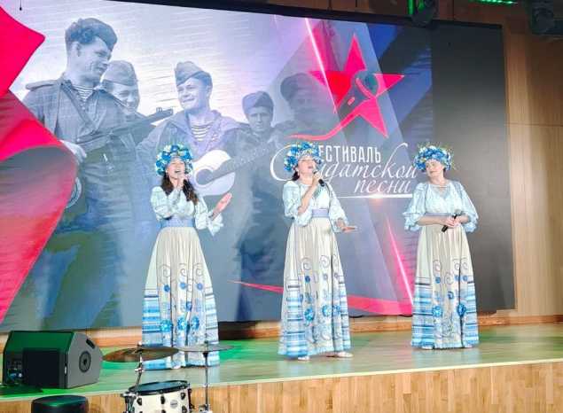 Солистки ансамбля «Злато-Серебро» стали почётными гостями фестиваля солдатской песни в Белгородской области