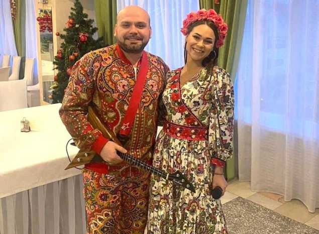Карина Мещерякова и Иван Нивин выступили в гостинице «Ласточка»