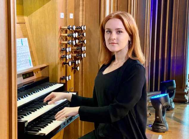 Софья Семьянова выступила с концертом органной музыки
