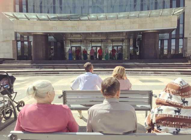 Ансамбль «Миряне» выступил с музыкально-игровой программой для детей и взрослых