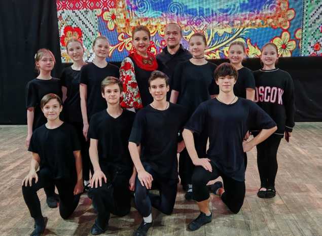 В киноконцертном зале «Пенза» выступила исполнительница народной песни Марина Девятова