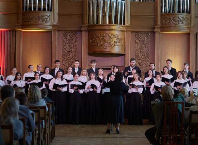Учащиеся отделения «Хоровое дирижирование» ПМК им. А.А. Архангельского выступили в филармонии