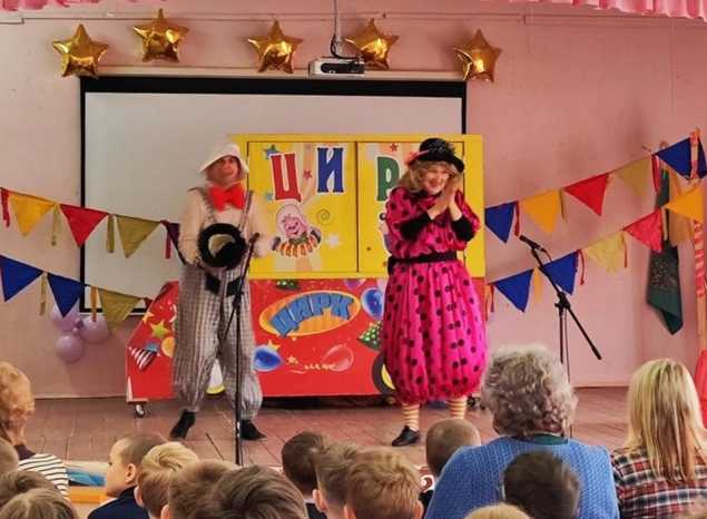 Группа «Калейдоскоп» выступила в школе № 32 г. Пензы