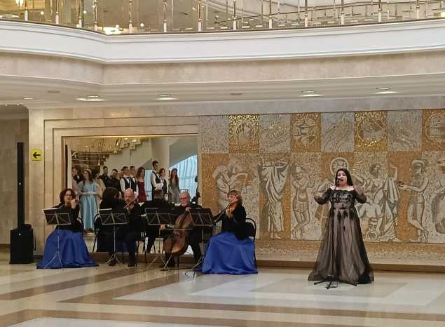 Артисты «Пензаконцерта» выступили на первом губернском студенческом бале