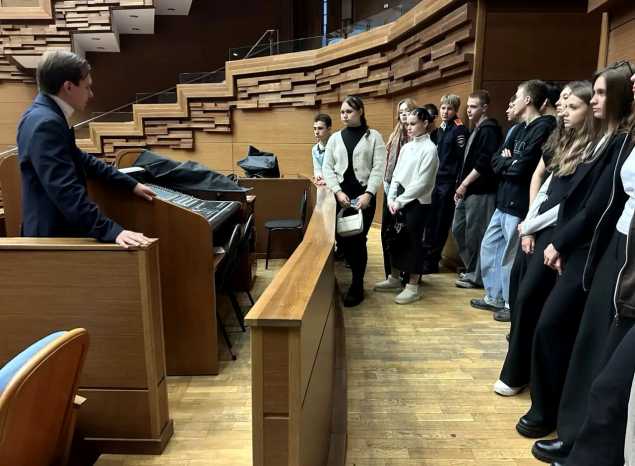 С помощью Пушкинской карты пензенские школьники продолжают знакомиться с филармонией