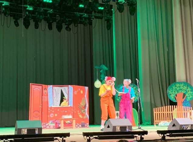 Спектакль «День рождения кота Леопольда» посмотрели юные пензенцы в филармонии