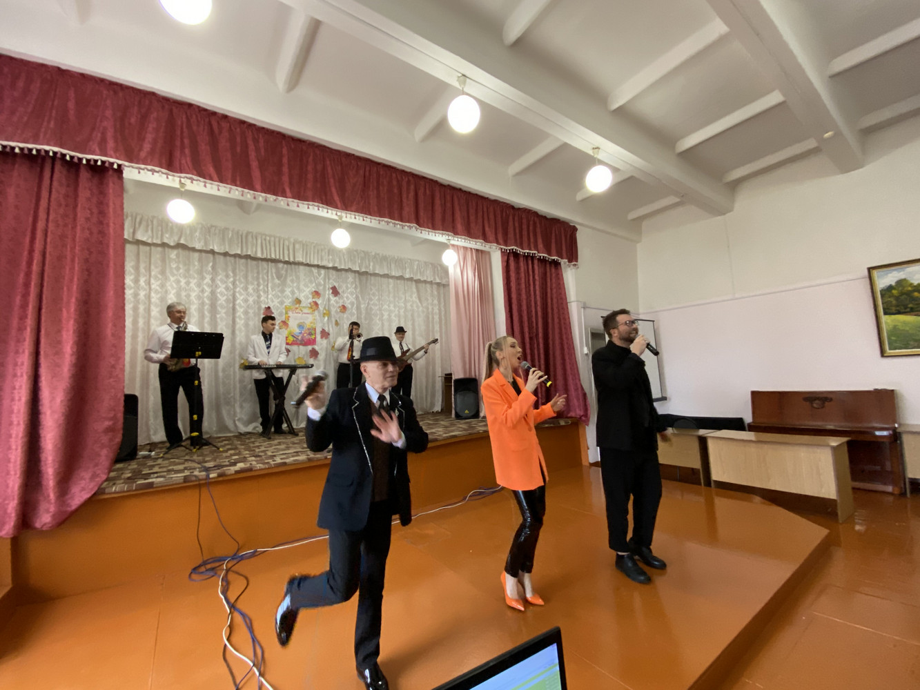 «Музыка в джинсах» в Белинском «Музыка в джинсах» в Белинском