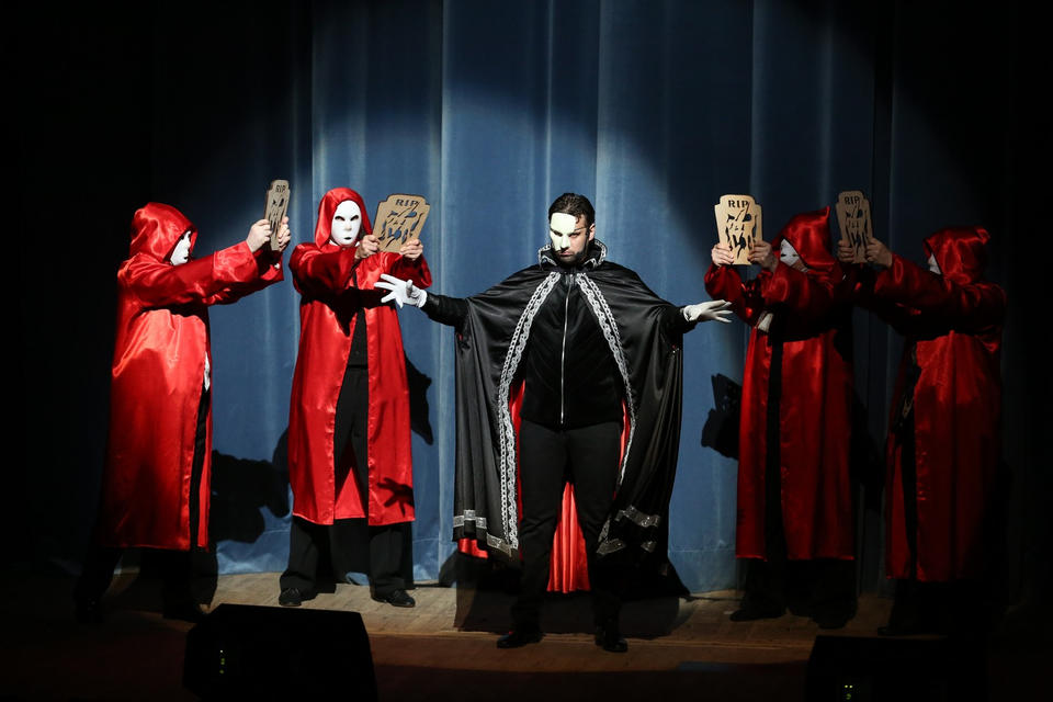 Легендарный мюзикл «Призрак оперы» представили в филармонии артисты Петербургской оперетты Легендарный мюзикл «Призрак оперы» представили в филармонии артисты Петербургской оперетты