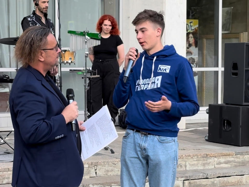 В Пензе состоялось знакомство с новым проектом «ПроЧувства 4. Мирняк», партнером которого является «Пензаконцерт» В Пензе состоялось знакомство с новым проектом «ПроЧувства 4. Мирняк», партнером которого является «Пензаконцерт»