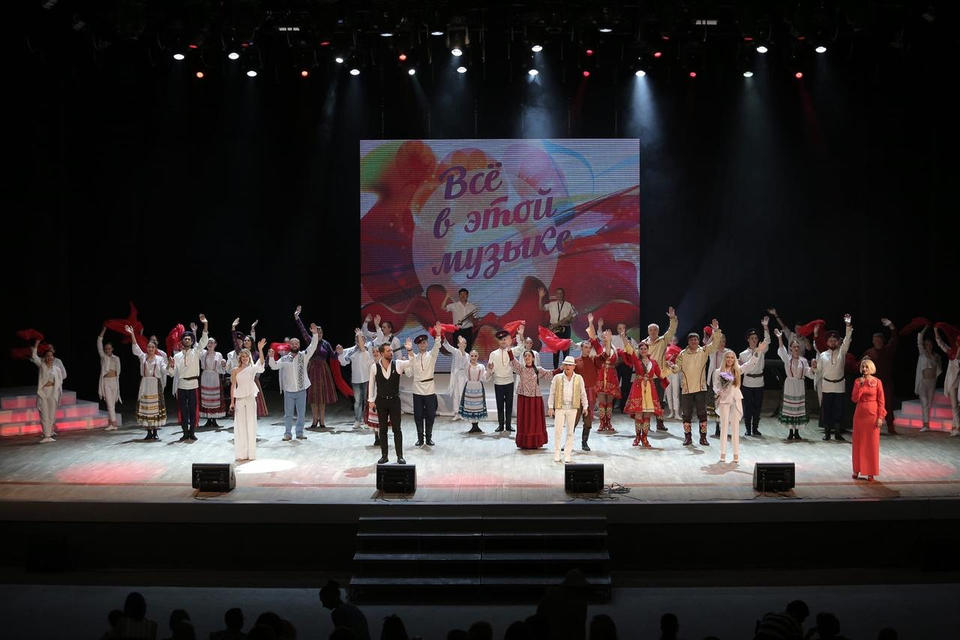 «Всё в этой музыке…» «Всё в этой музыке…»