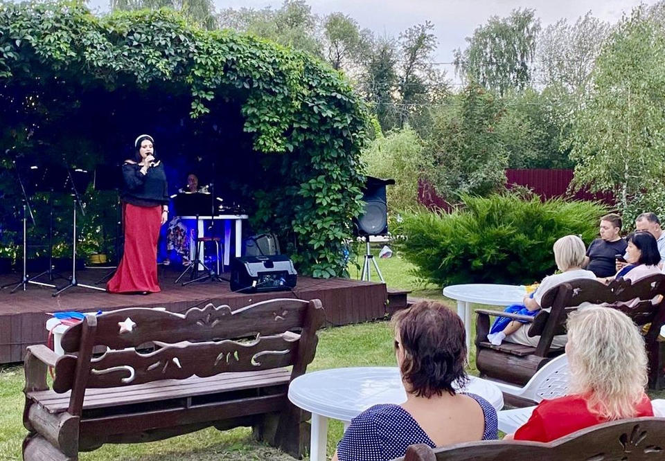 Струнный квартет «Премьера» и Гульсина Рафекова выступили в рамках фестиваля «ДаньшиноFest» Струнный квартет «Премьера» и Гульсина Рафекова выступили в рамках фестиваля «ДаньшиноFest»