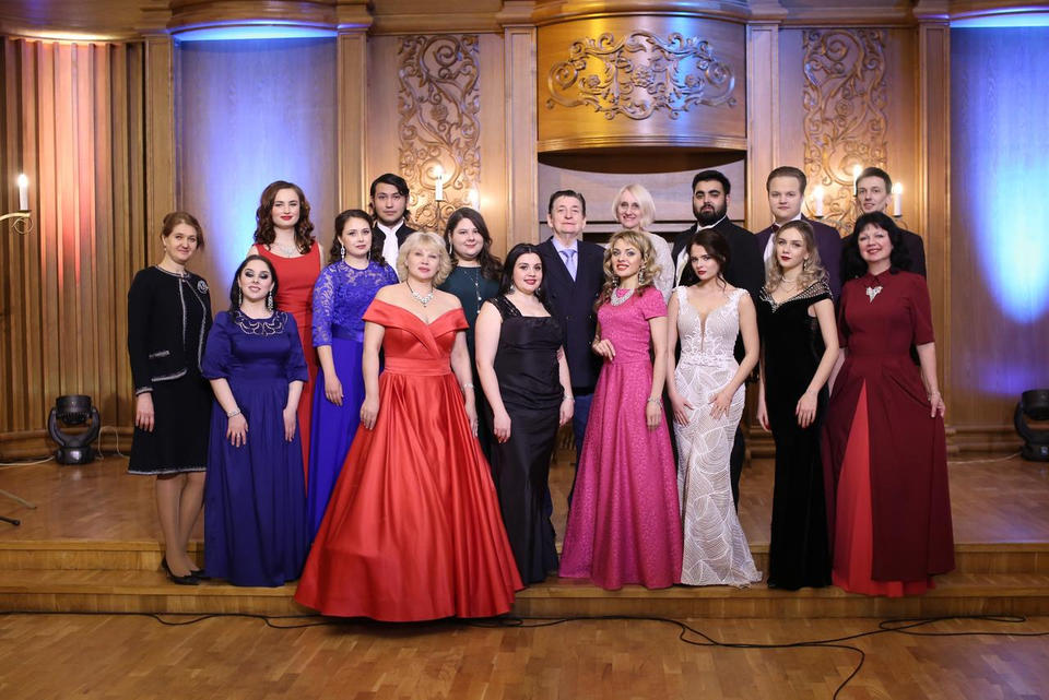 Гости «Пензаконцерта» услышали «Любимые мелодии» Гости «Пензаконцерта» услышали «Любимые мелодии»