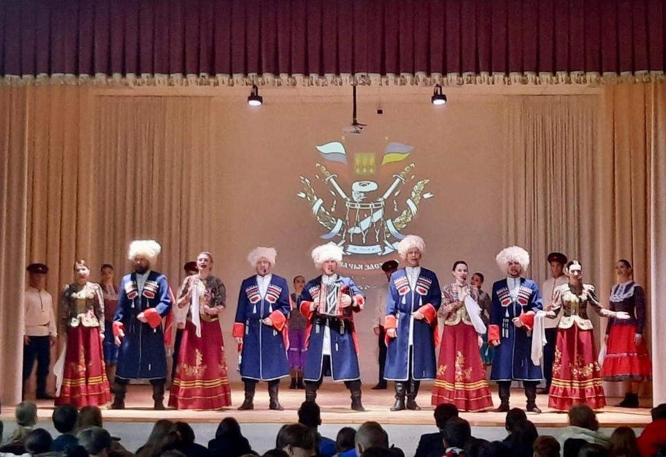 «Казачья застава» выступила в селе Липлейка Спасского района «Казачья застава» выступила в селе Липлейка Спасского района