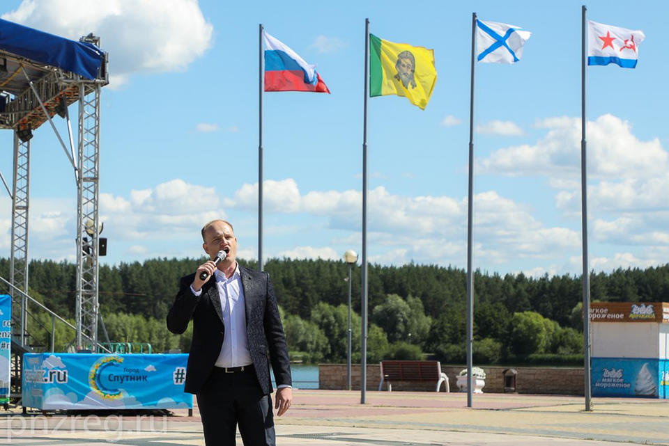 Сергей Князев выступил на праздничном мероприятии ко Дню Военно-Морского Флота России Сергей Князев выступил на праздничном мероприятии ко Дню Военно-Морского Флота России