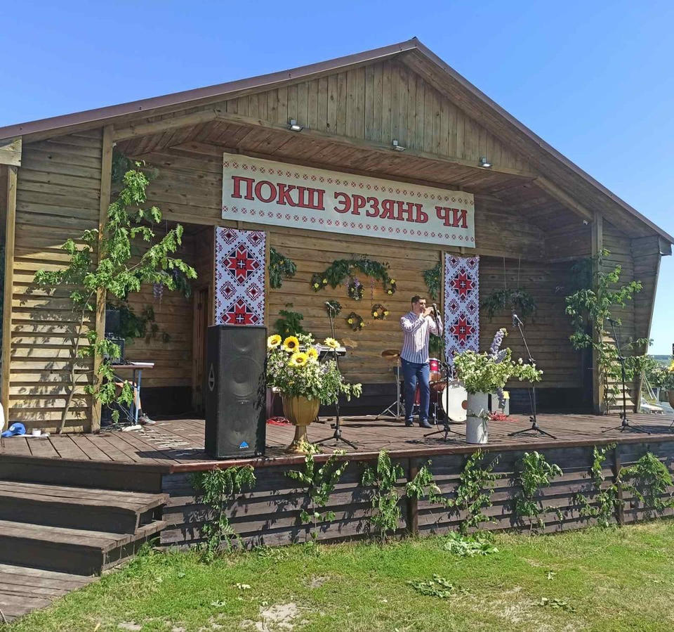 Валерий Пастушков принял участие в празднике «Покш эрзянь чи» Валерий Пастушков принял участие в празднике «Покш эрзянь чи»