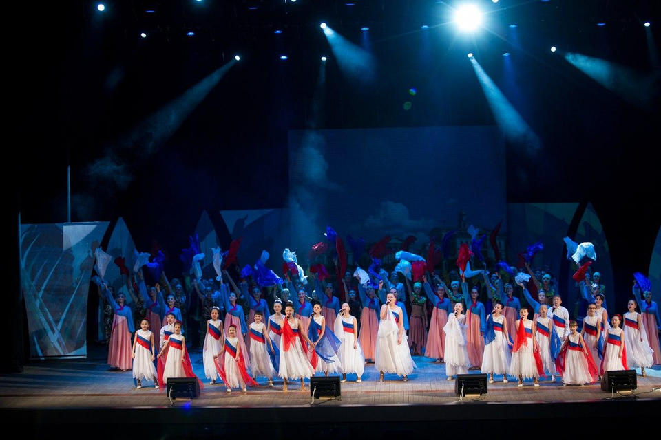 Предлагаем посмотреть фрагмент Гала-концерта Первого регионального фестиваля лауреатов «Пензенские ласточки» Предлагаем посмотреть фрагмент Гала-концерта Первого регионального фестиваля лауреатов «Пензенские ласточки»