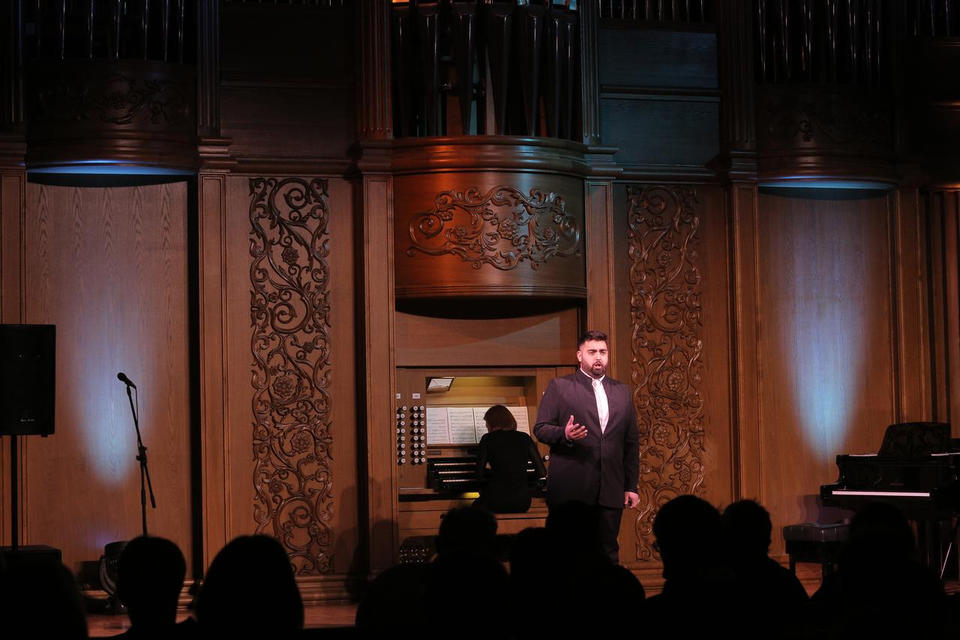 Артисты «Пензаконцерта» выступили с программой «В стиле весны. От барокко до современности» Артисты «Пензаконцерта» выступили с программой «В стиле весны. От барокко до современности»