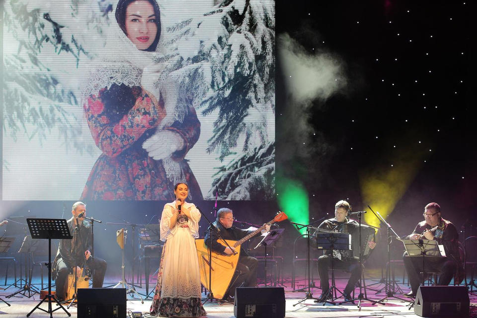 В честь 8 марта в ККЗ «Пенза» прошло праздничное выступление Марты Серебряковой (ТВ-Экспресс) В честь 8 марта в ККЗ «Пенза» прошло праздничное выступление Марты Серебряковой (ТВ-Экспресс)