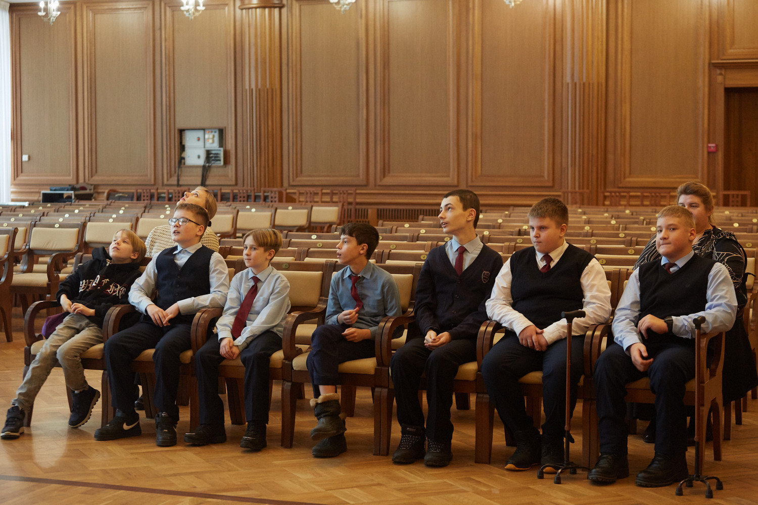 Пензенские школьники продолжают знакомиться с органом Пензенские школьники продолжают знакомиться с органом