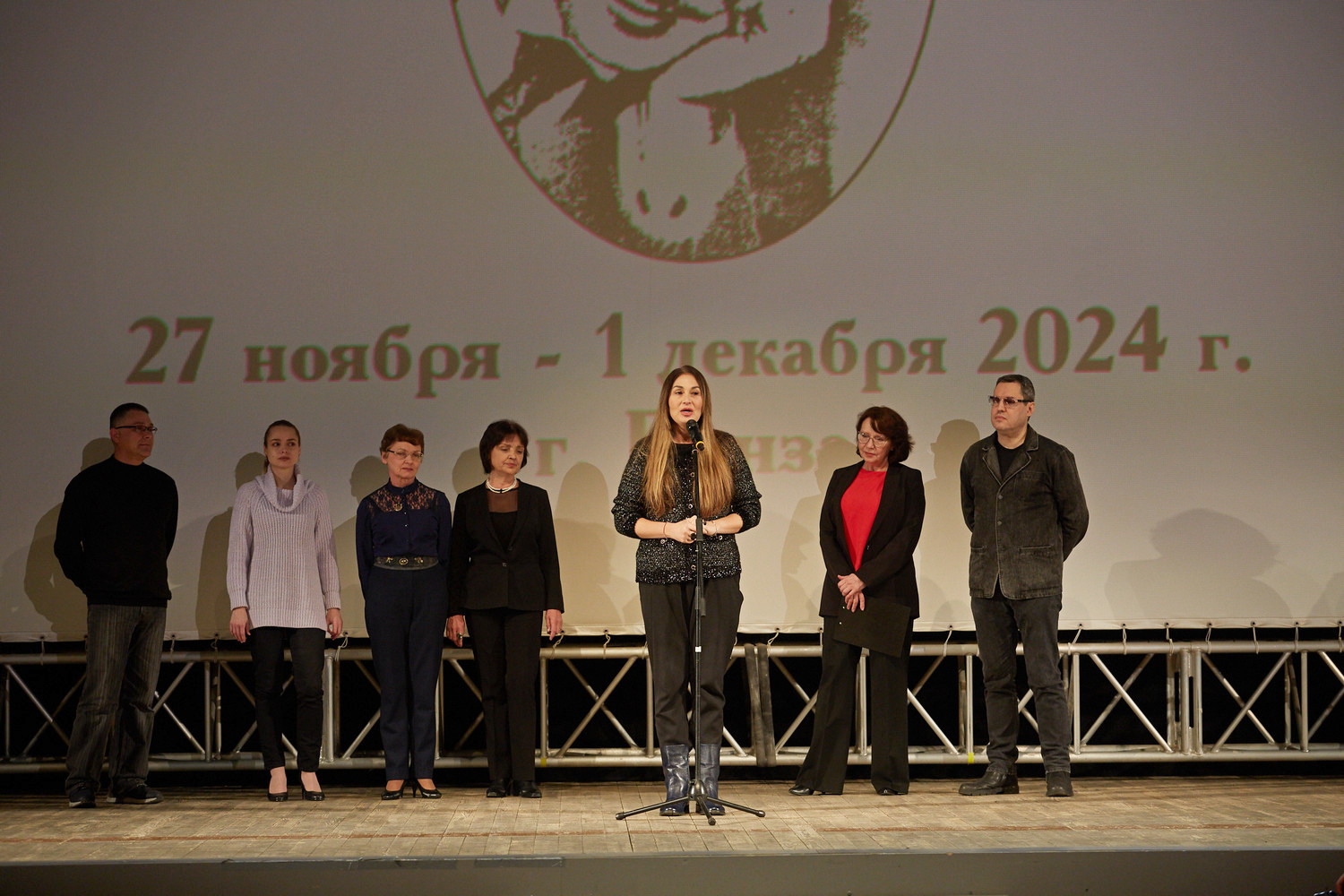 Состоялось торжественное открытие XV Международного кинофестиваля им. И. Мозжухина «Мужская роль» Состоялось торжественное открытие XV Международного кинофестиваля им. И. Мозжухина «Мужская роль»