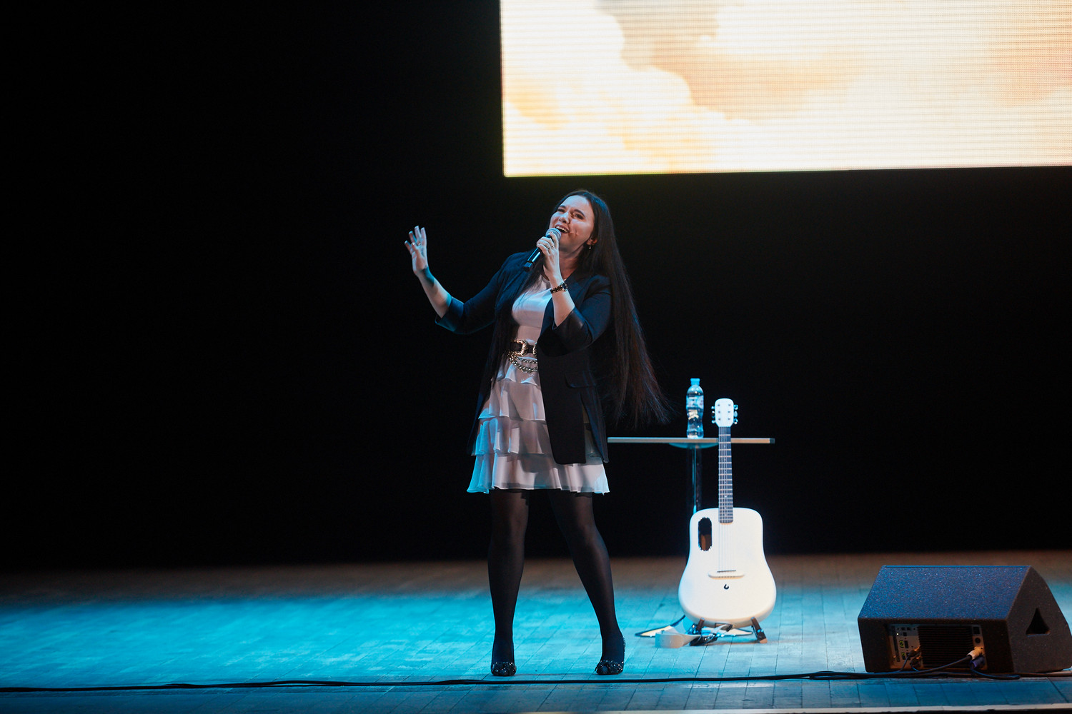 В Пензе выступила исполнительница шансона Инна Вальтер В Пензе выступила исполнительница шансона Инна Вальтер