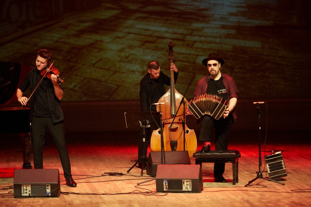 В «Пензаконцерте» выступил Танго-оркестр «Misterioso» В «Пензаконцерте» выступил Танго-оркестр «Misterioso»