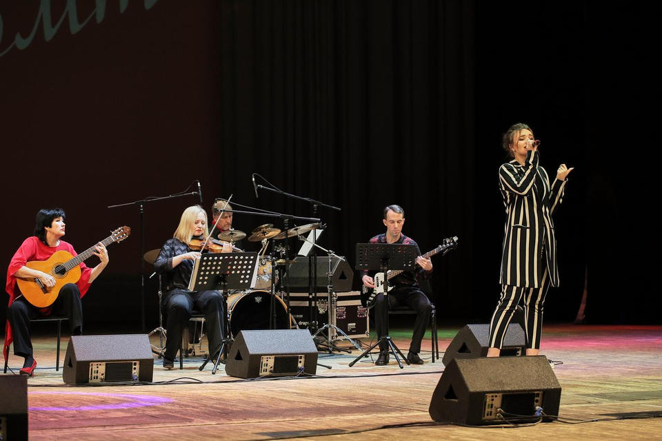 «В стиле Латино…» «В стиле Латино…»