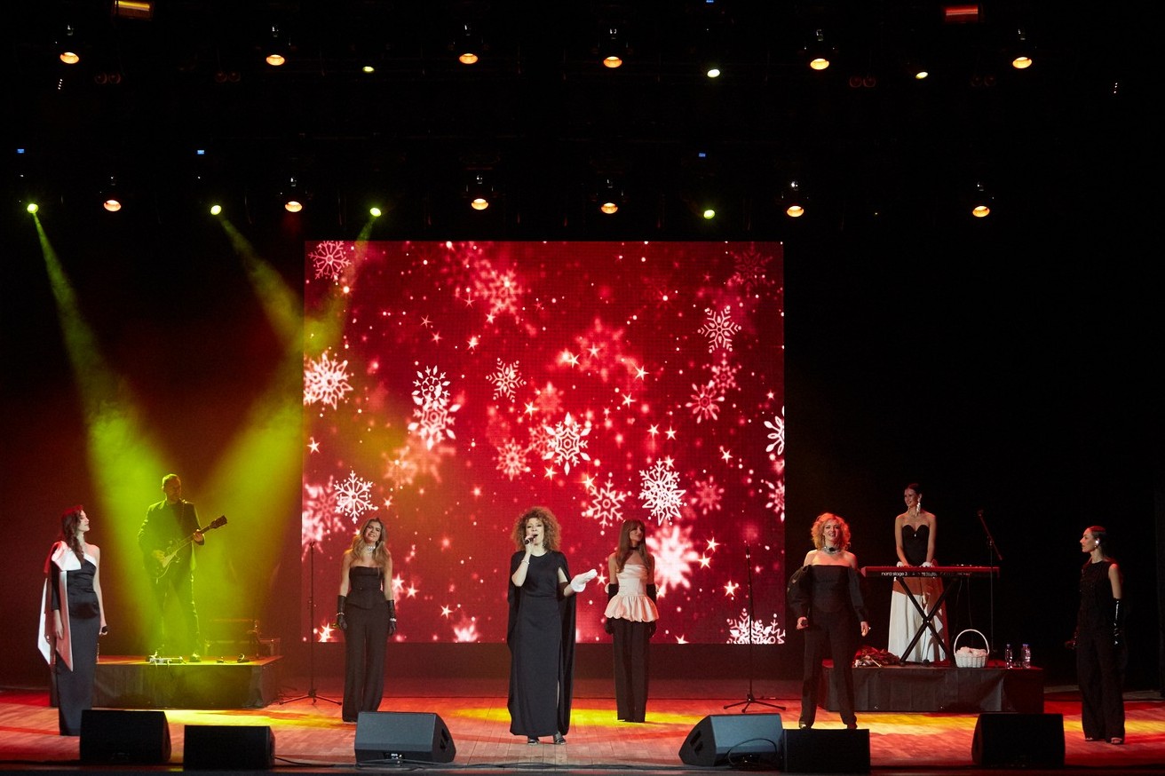 С новогодним шоу в Пензе выступила группа SOPRANO С новогодним шоу в Пензе выступила группа SOPRANO