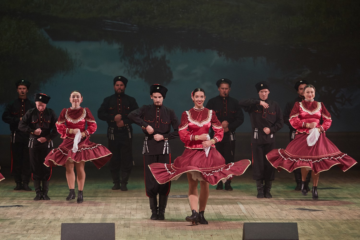 Благодаря Пушкинской карте более 600 студентов IT-колледжа посетили концерт в филармонии Благодаря Пушкинской карте более 600 студентов IT-колледжа посетили концерт в филармонии