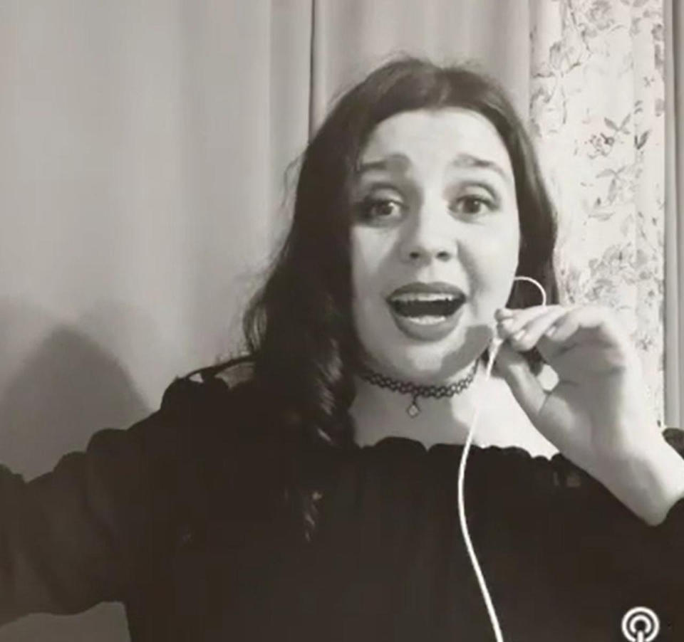 Гульсина Рафекова исполнила песню «Padam – padam» из репертуара Эдит Пиаф Гульсина Рафекова исполнила песню «Padam – padam» из репертуара Эдит Пиаф