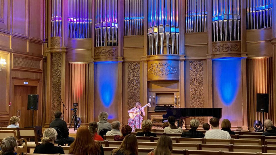 В «Пензаконцерте» Анастасия Бардина провела творческую встречу В «Пензаконцерте» Анастасия Бардина провела творческую встречу