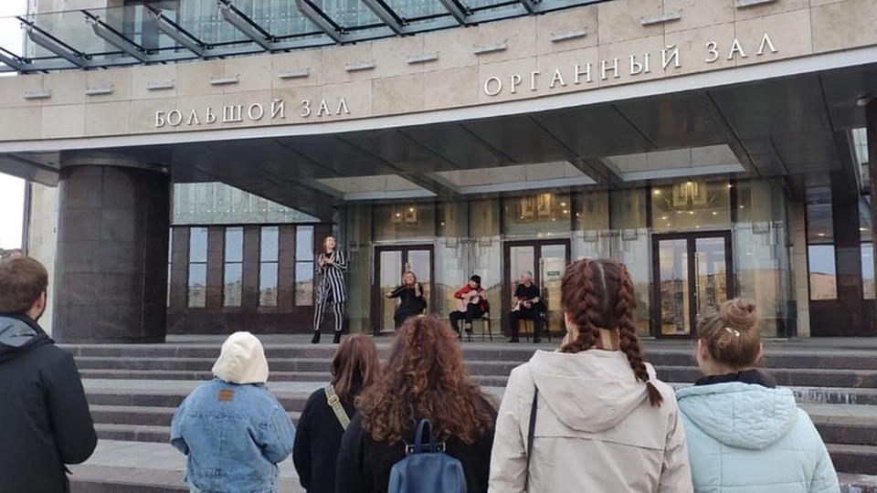 Творческий коллектив «Экспромт» выступил с концертной программой Творческий коллектив «Экспромт» выступил с концертной программой