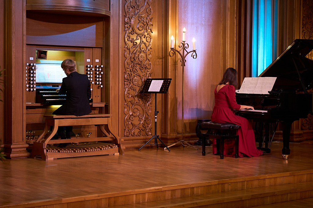 «Зимняя дорога: орган, рояль, мелодика» «Зимняя дорога: орган, рояль, мелодика»